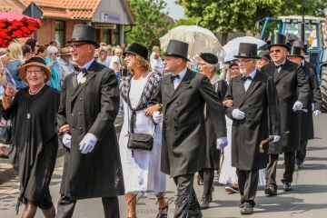 Festumzug - 125 Jahre Feuerwehr Schoningen