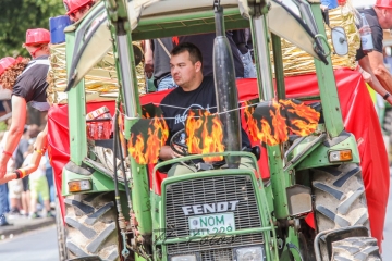Festumzug - 125 Jahre Feuerwehr Schoningen
