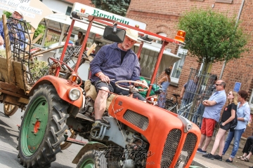 Festumzug - 125 Jahre Feuerwehr Schoningen