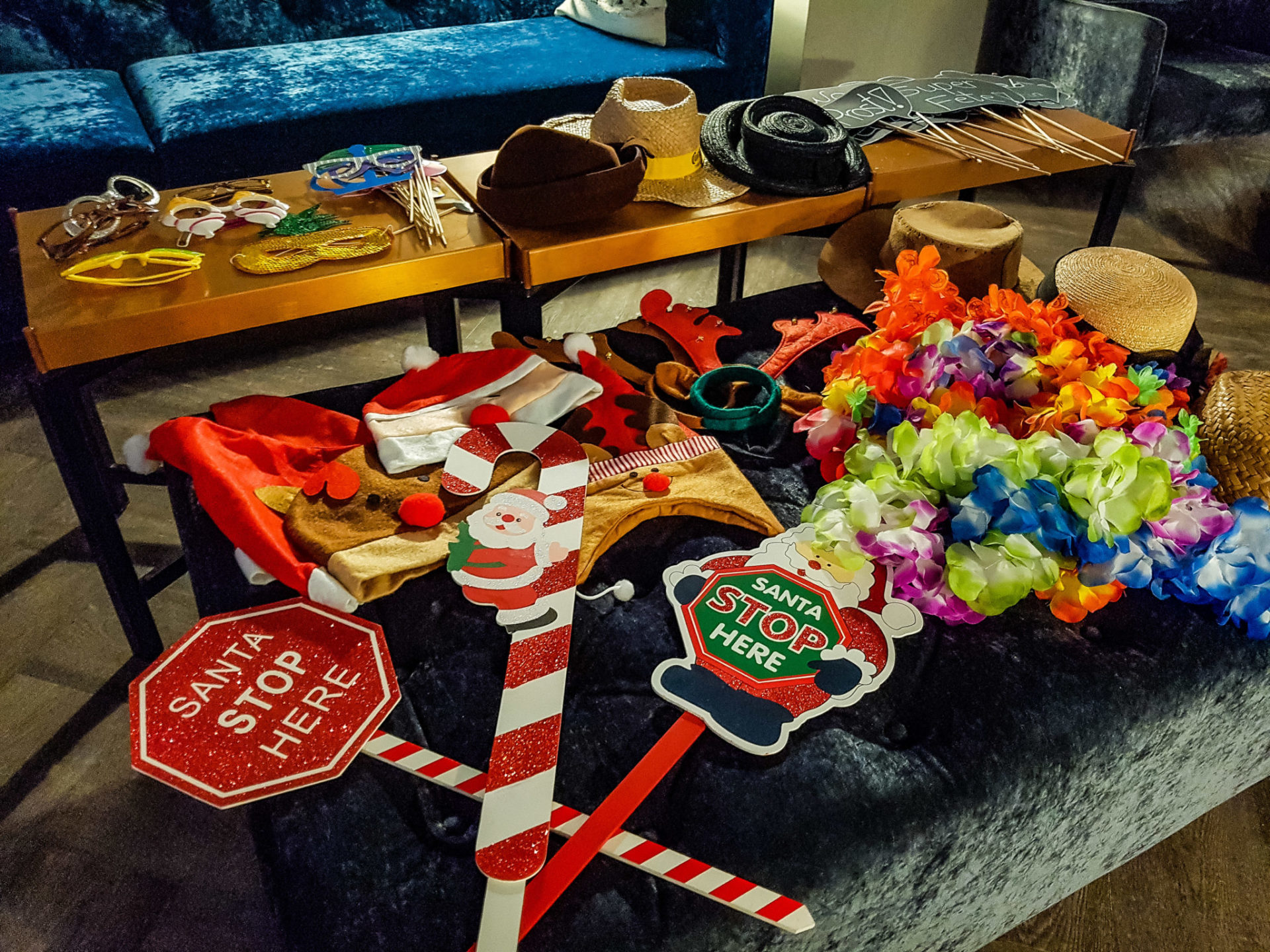 weitere Fotobox Requisitien - neue Fotobox Utensilien bringen viel Spaß