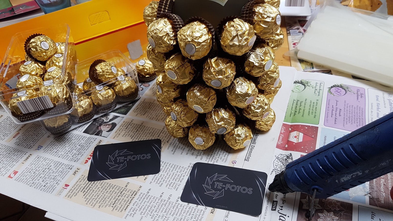 Ananas aus Sektflasche und Rocher DIY do it yourself - Geschenkidee