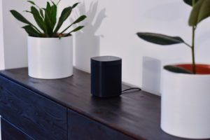 Multiroom im Test - Sonos Play:1 Vergleich Heos 1 HS 2
